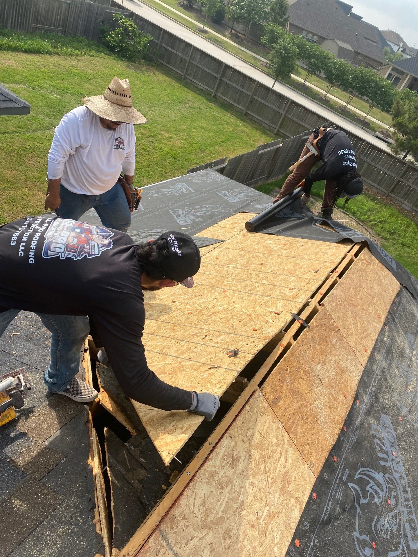 Residential Roofing Repair using Owen's Corning Duration (Lifetime) Shingles by Roof Repair Company