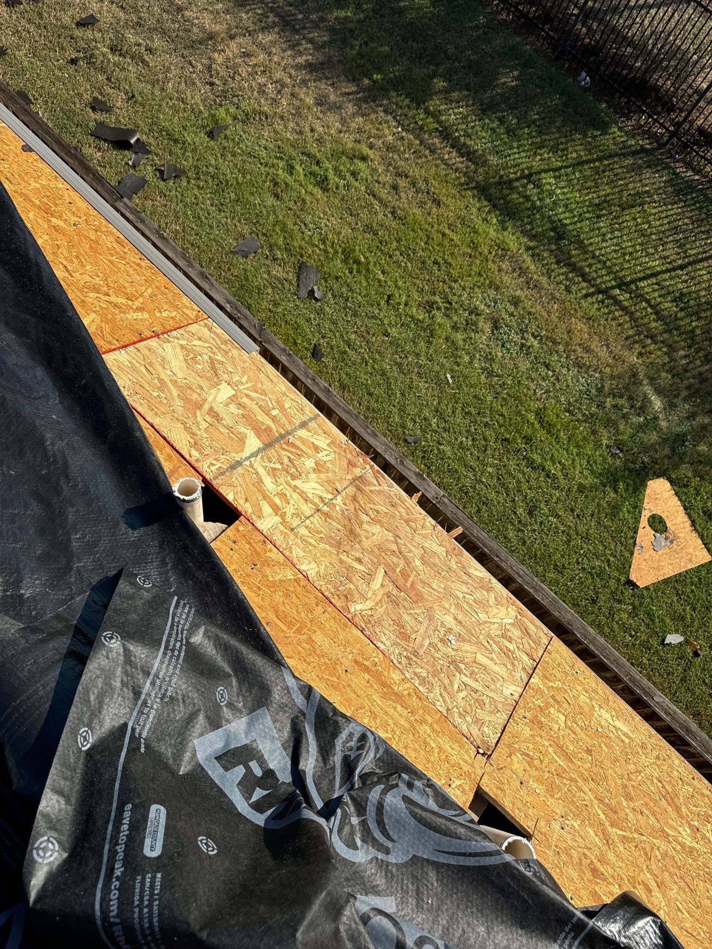 Residential Roofing Installation using Owen's Corning Duration (Lifetime) Shingles by Roof Repair Company