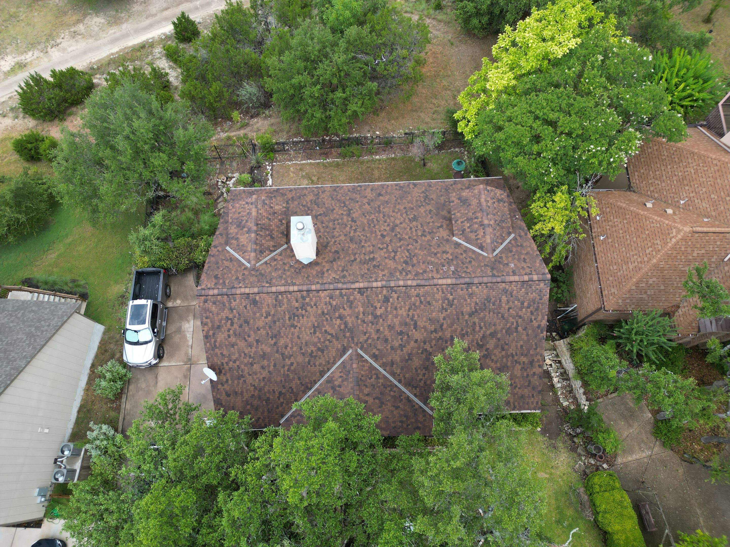 Aged Bark - CertainTeed Presidential Shake   by RoofsOnly.com