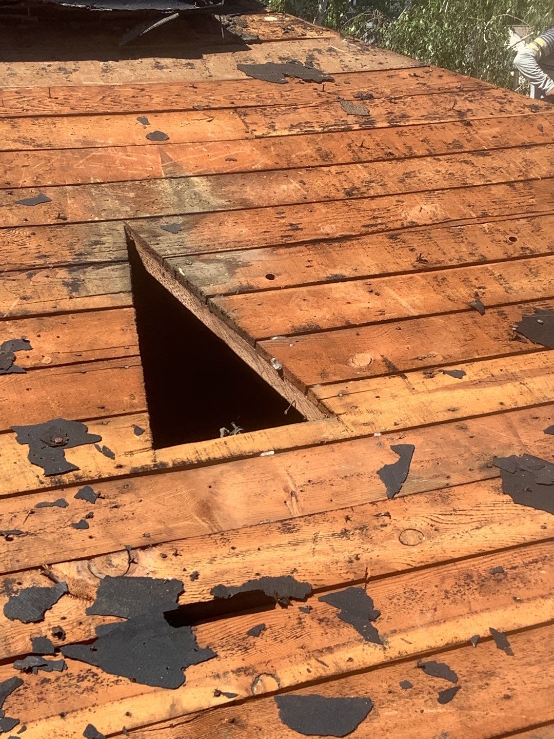 Residential Roofing Installation using Owens Corning Roofing Shingles by Byers Enterprises 