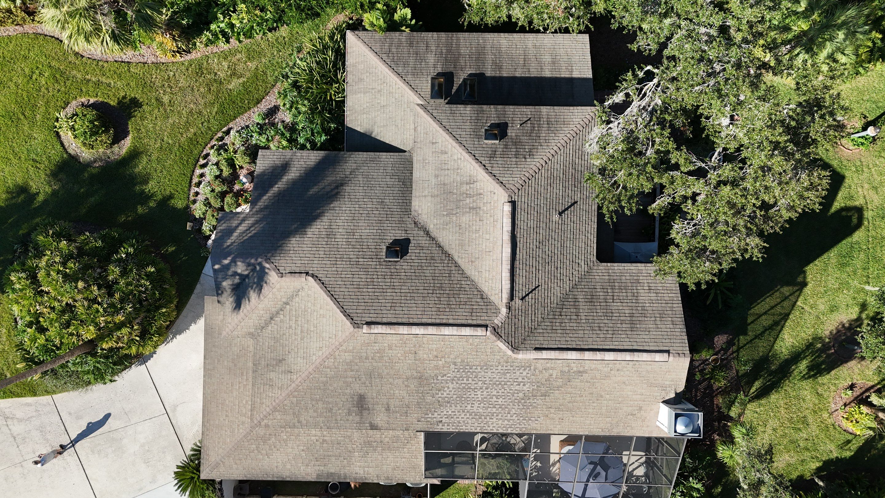 Roof Replacement in Valrico, FL by Shingle Masters Roofing