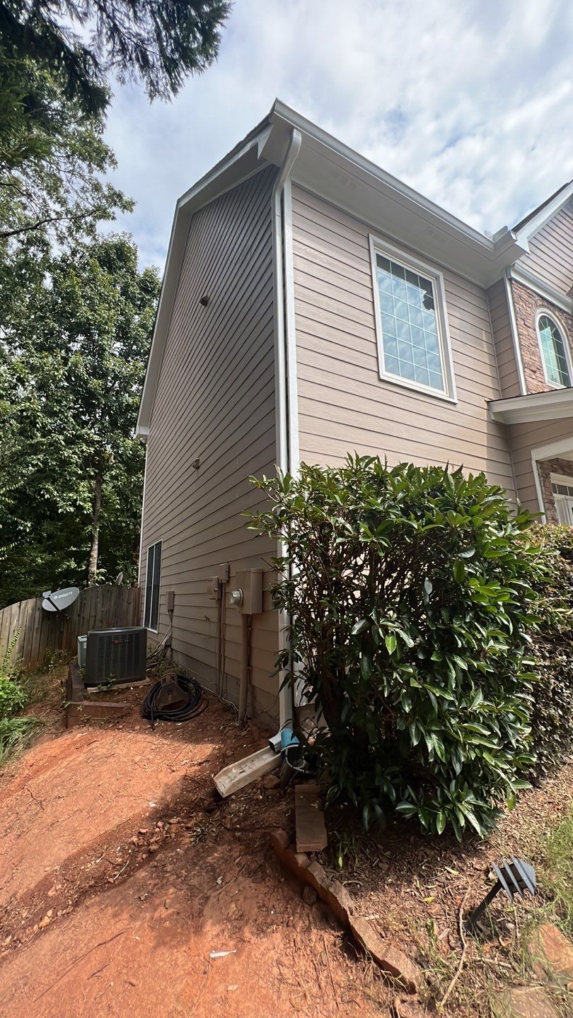 Full Exterior House Painting and Trim Refresh in Acworth by Swift Home Renovations