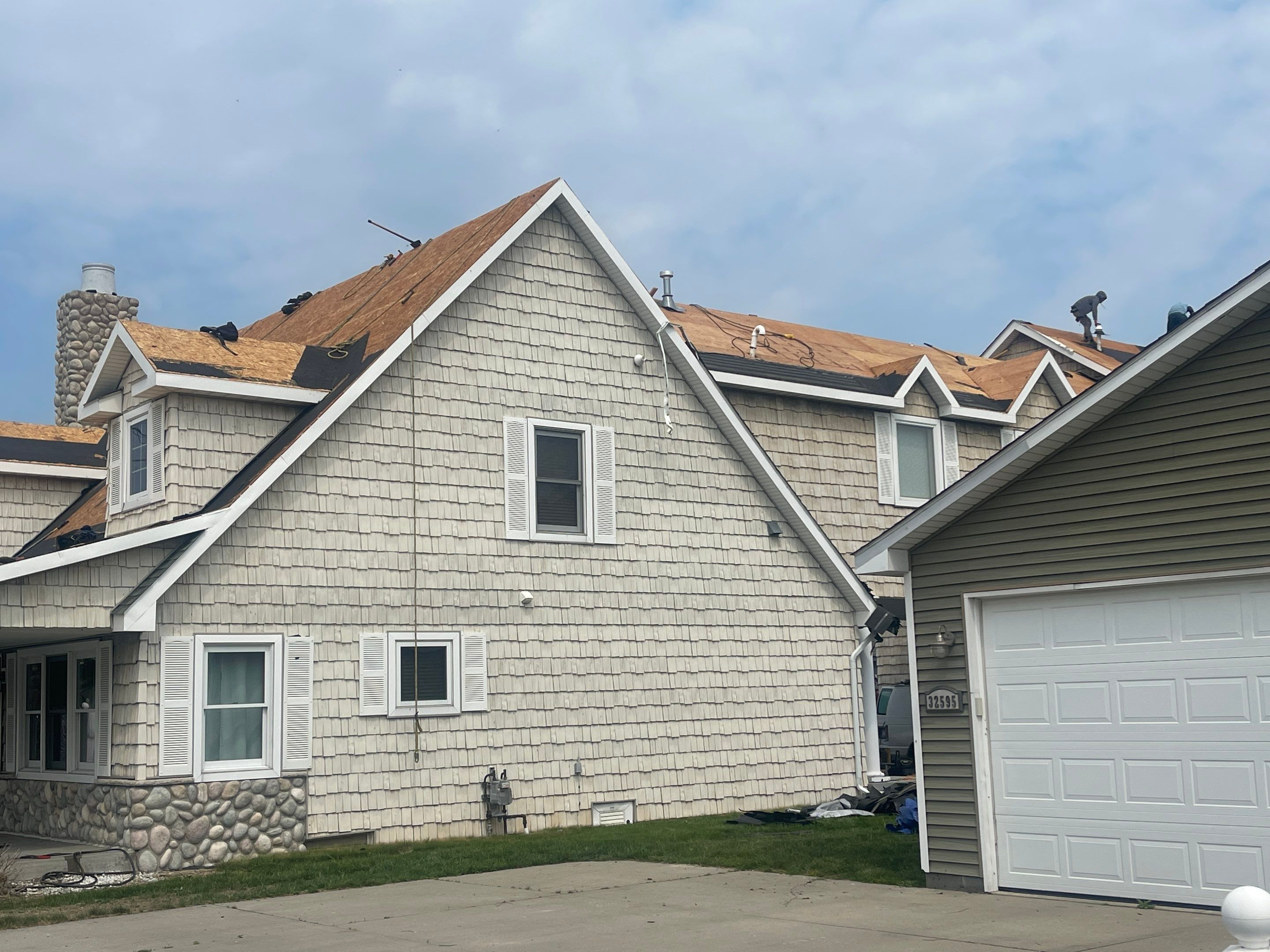 Residential Roofing Installation using IKO Dynasty - Glacier by JNR Roofing LLC