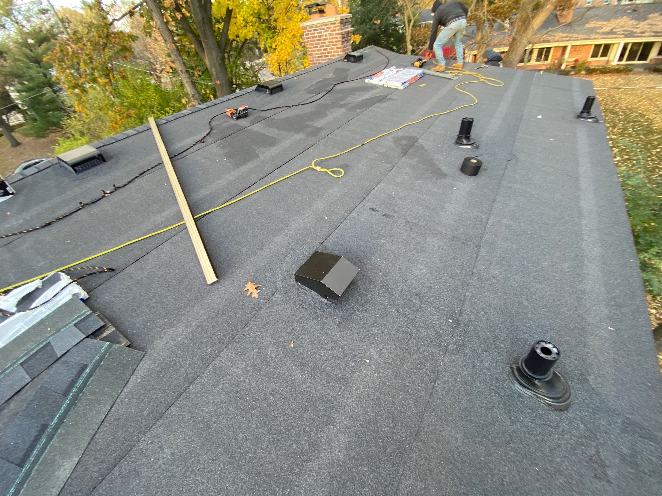 Roof Replacement using CertainTeed Landmark by 180 Contractors