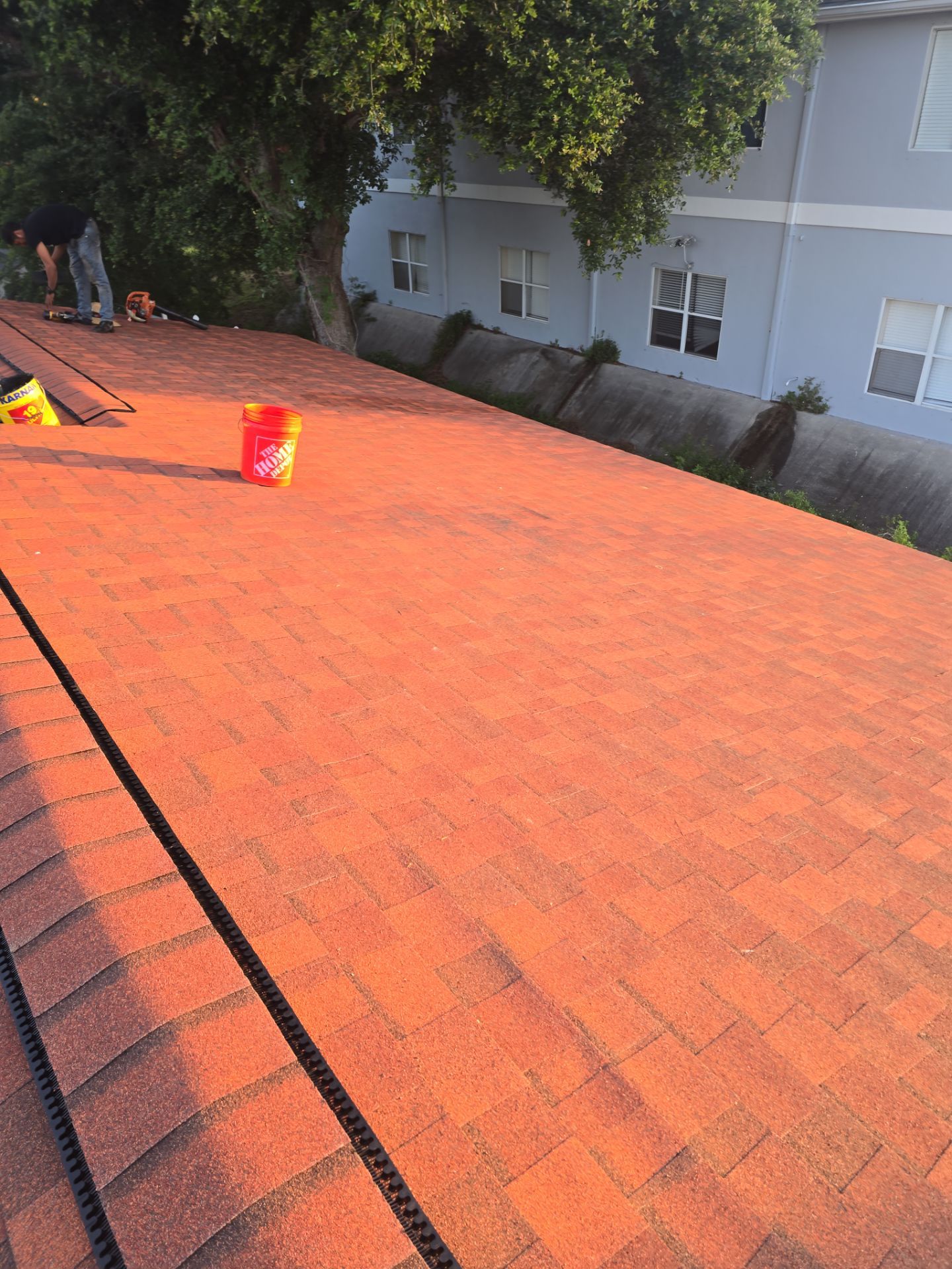 Project in St. Petersburg 33709 by Mitchell Roofing Company LLC 