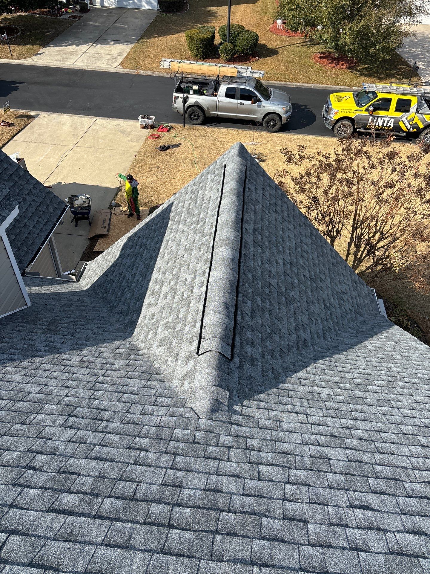 GAF HDZ - Oyster Grey by Linta Roofing