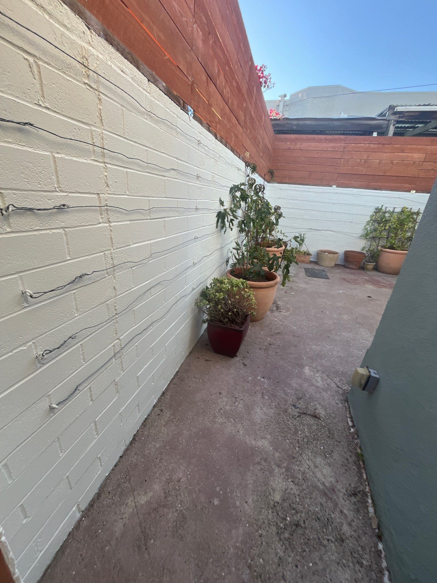 Project in Oakland by Herrera’s Bay Area Painting inc.