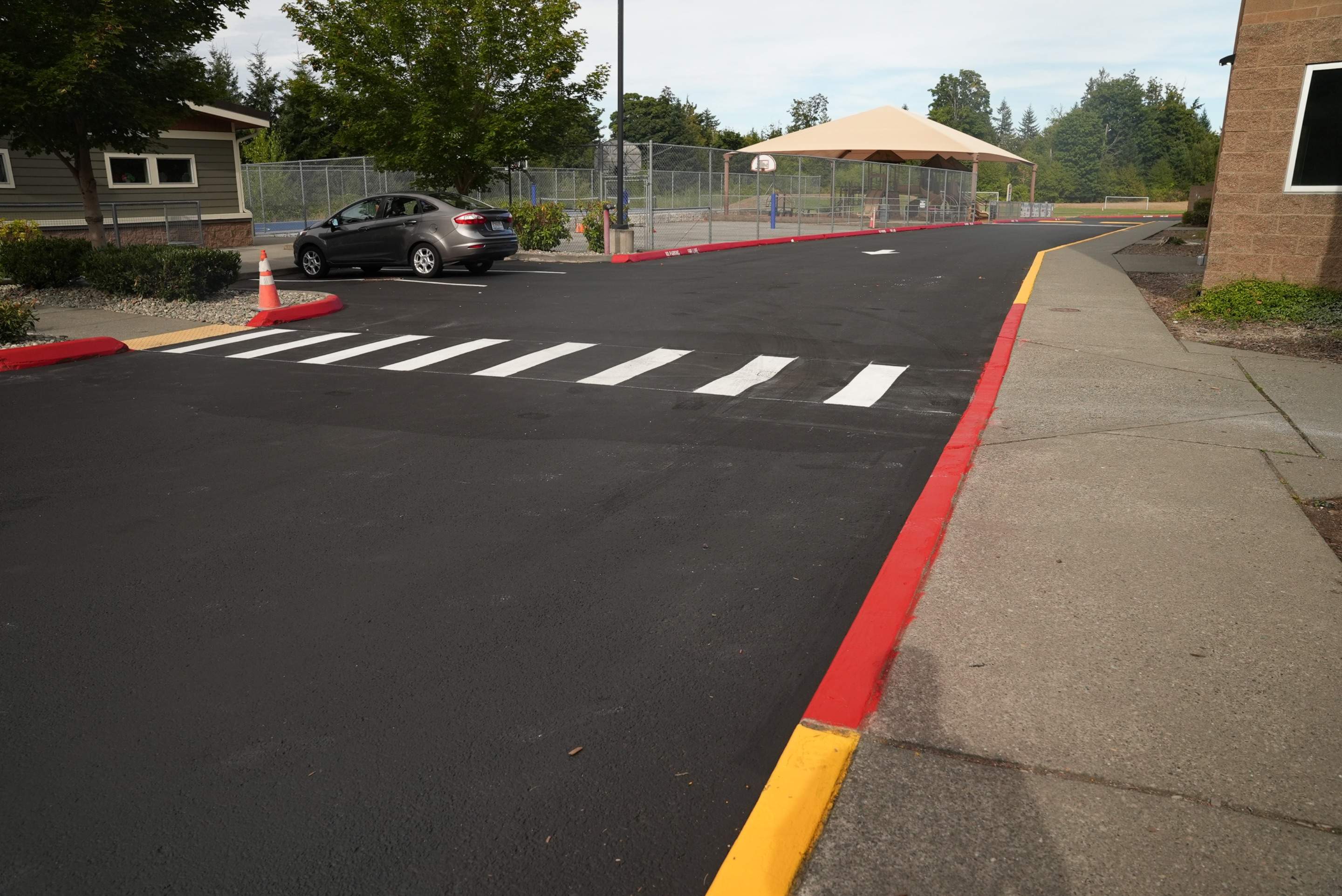 Sealcoating & Asphalt Patch Repairs | Everett  by Jireh Asphalt & Concrete Inc 