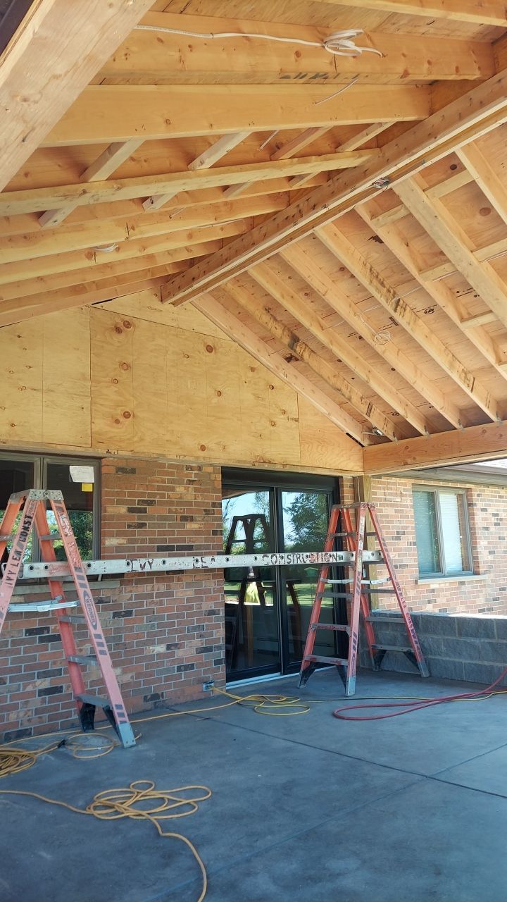 Outdoor Living Addition and Concrete by Ivy Lea Construction