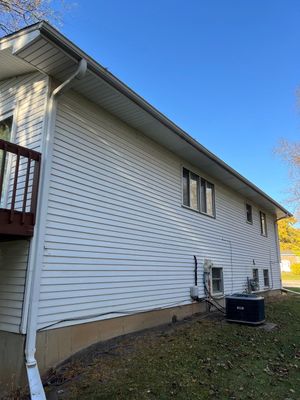 Turtle Shell gutter protection installation in Lisle, IL 60532, photograph 5