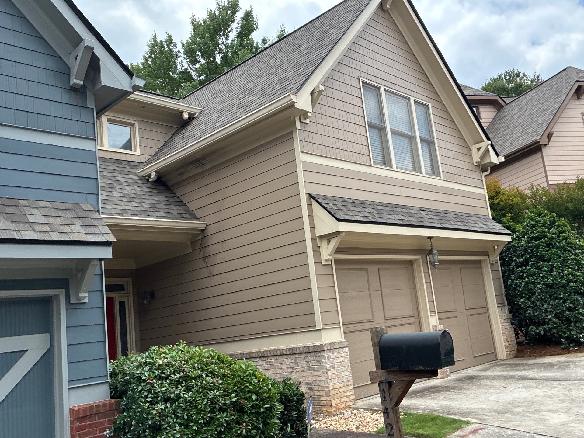 Village Creek HOA by Arac Roof It Forward