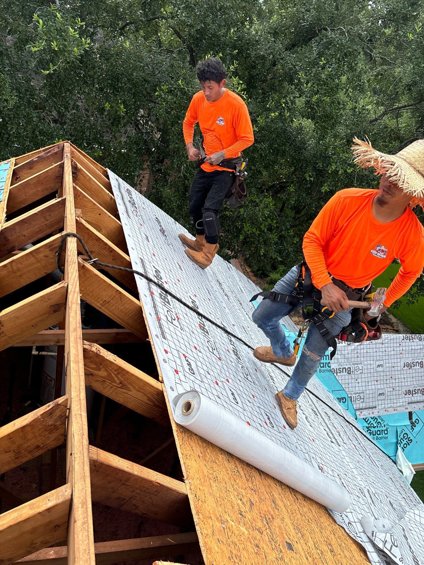 Roof Repair Services featured photo.