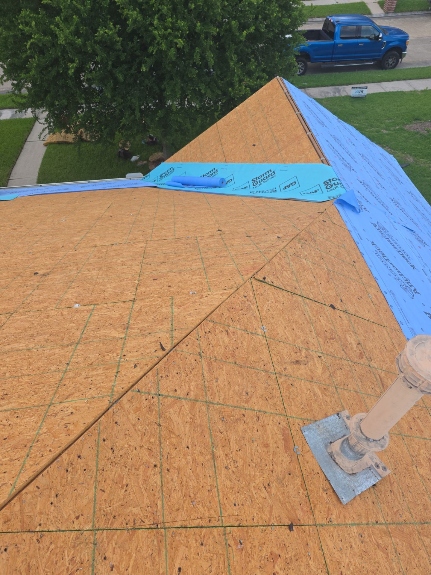 GAF UHDZ - Pewter Gray by Elite Roofing LLC
