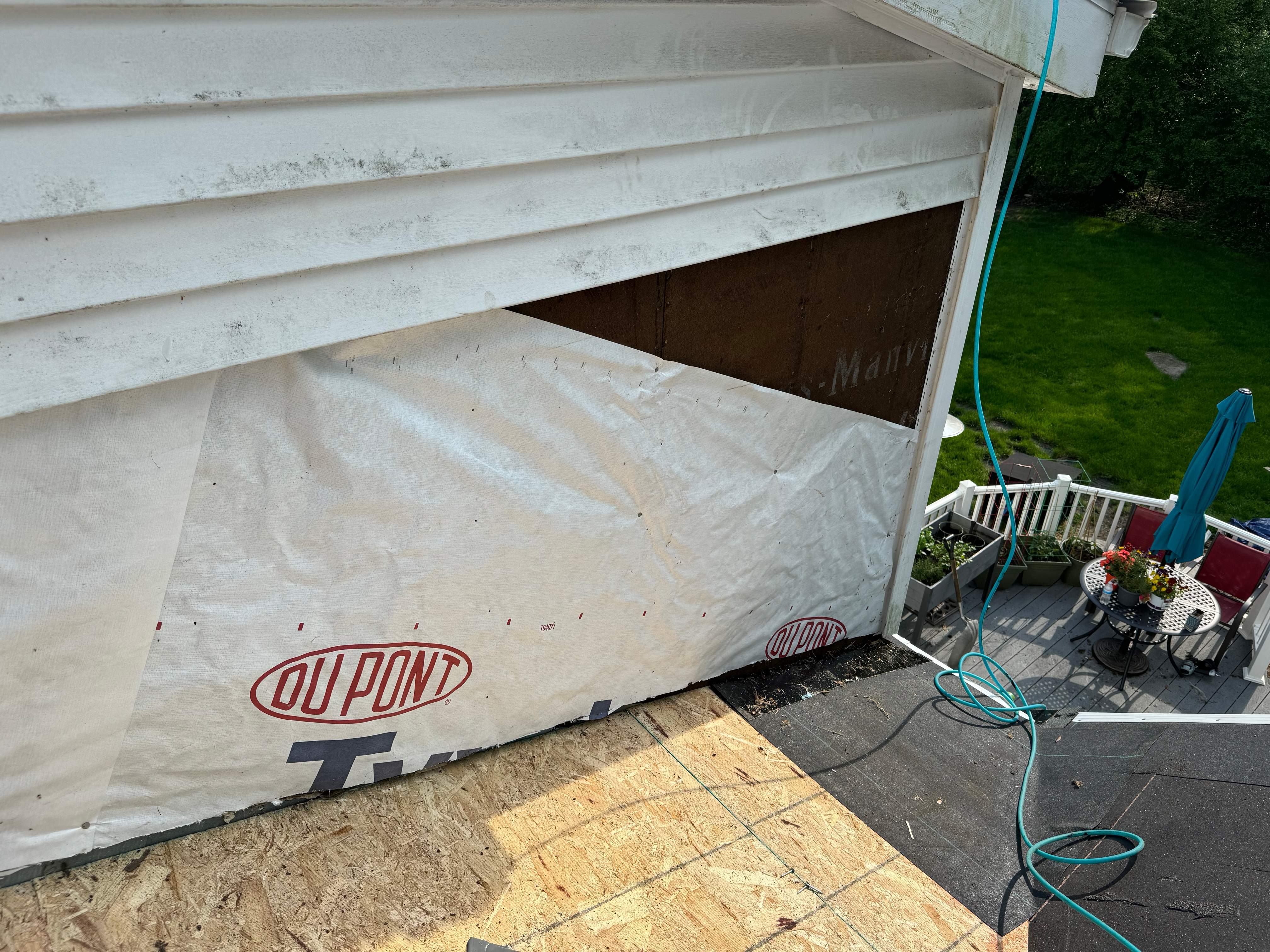 Residential Roofing Installation using Certainteed Landmark ClimateFlex by GRACCO