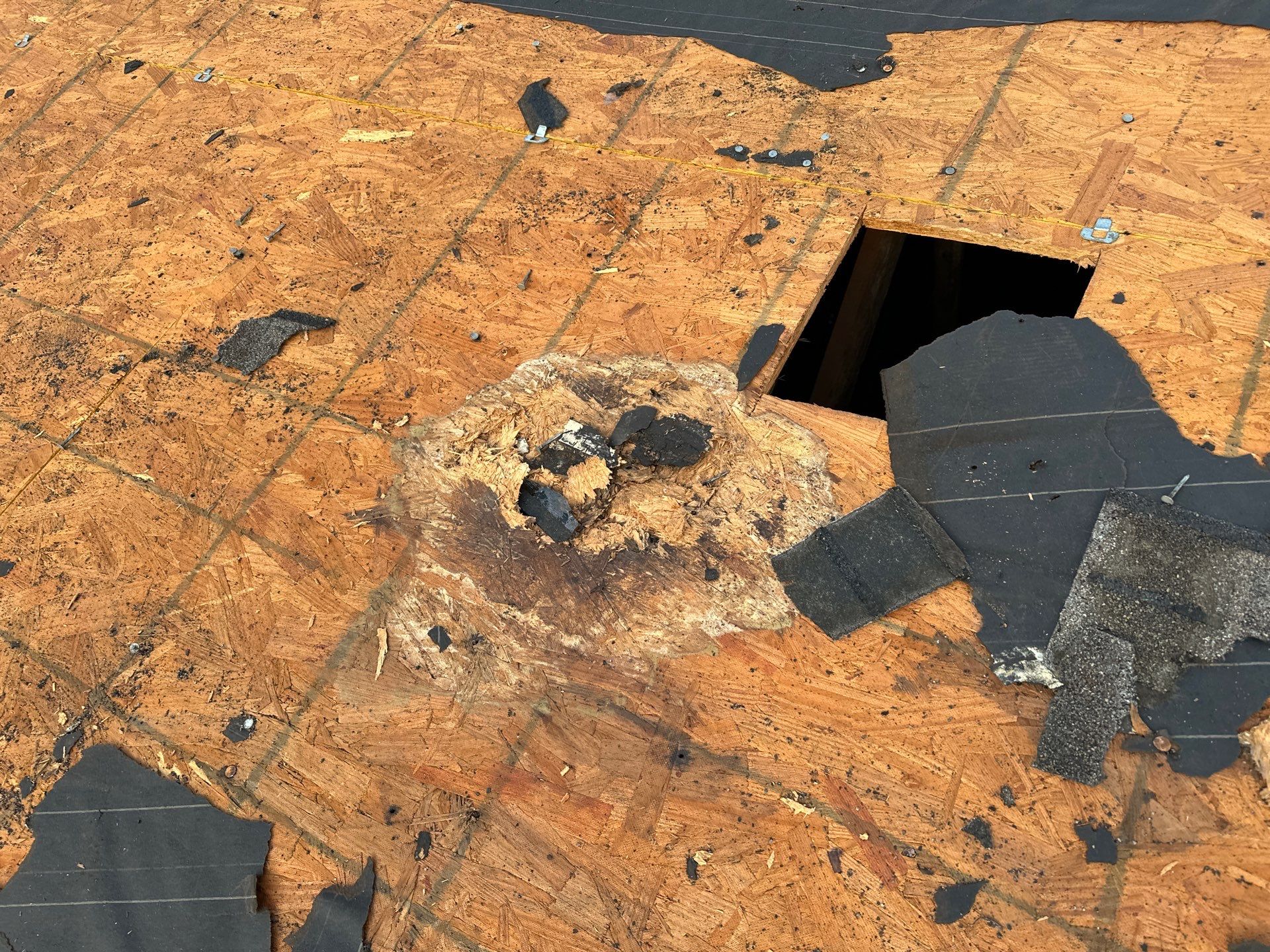 (WPI-8) HAND NAIL INSTALLATION by Motion Roofing