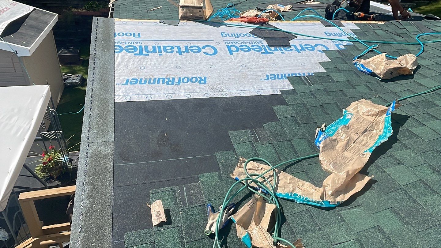 Roof Replacement using CertainTeed Landmark by 180 Contractors