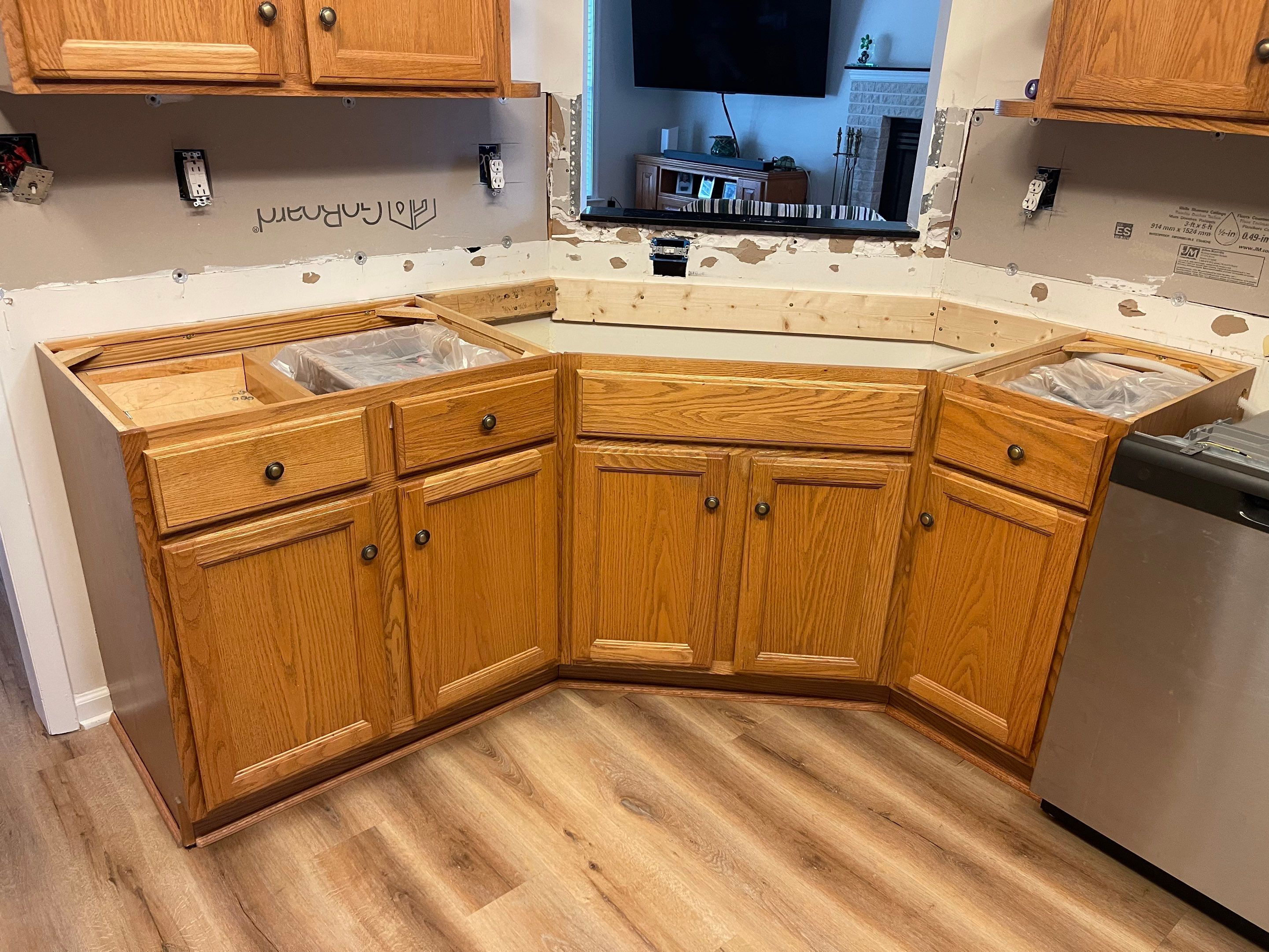 Carl Gray Kitchen by Integrity Tile and Home LLC