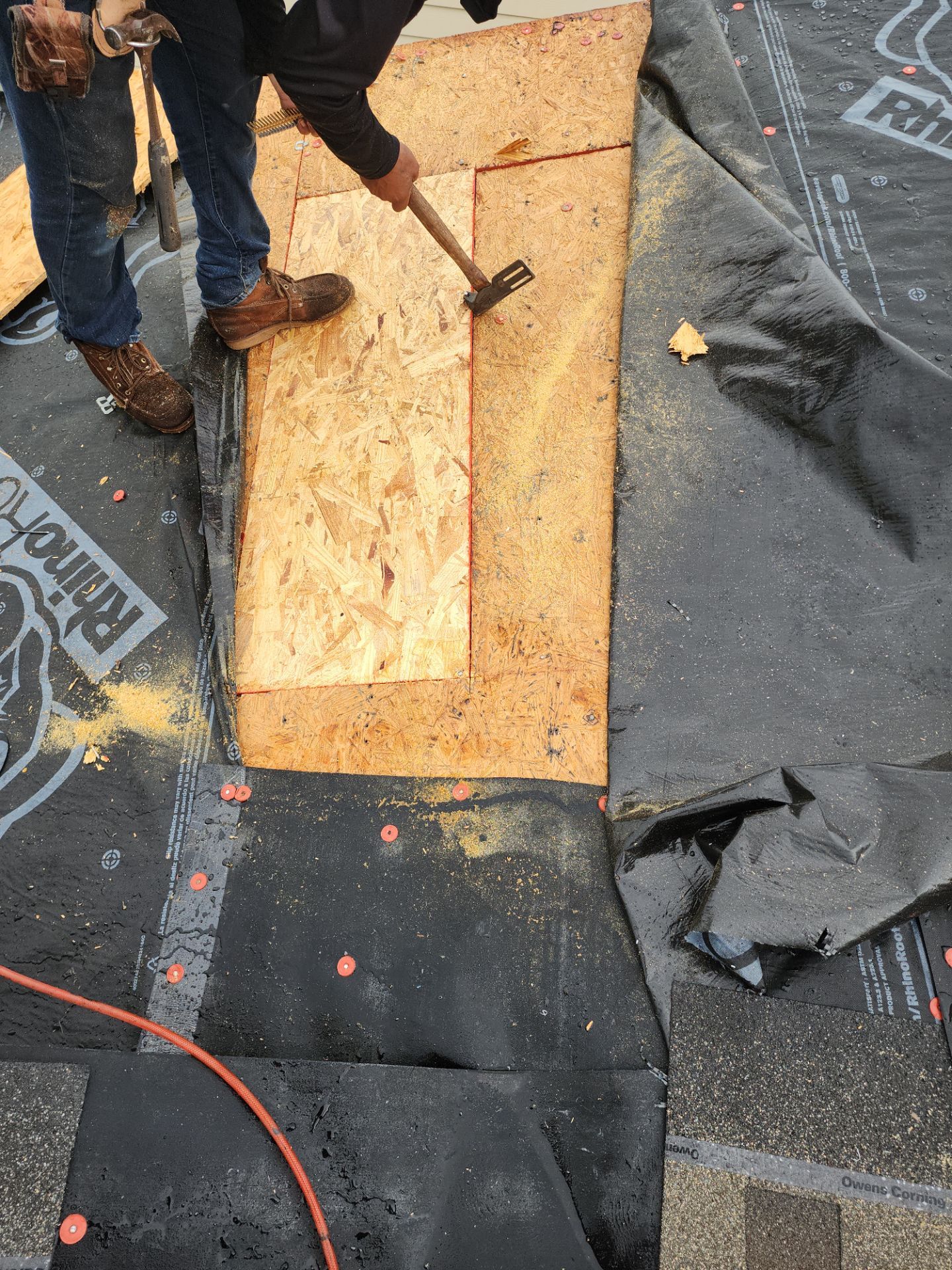 Residential Roofing Installation using Owen's Corning Duration (Lifetime) Shingles by Roof Repair Company