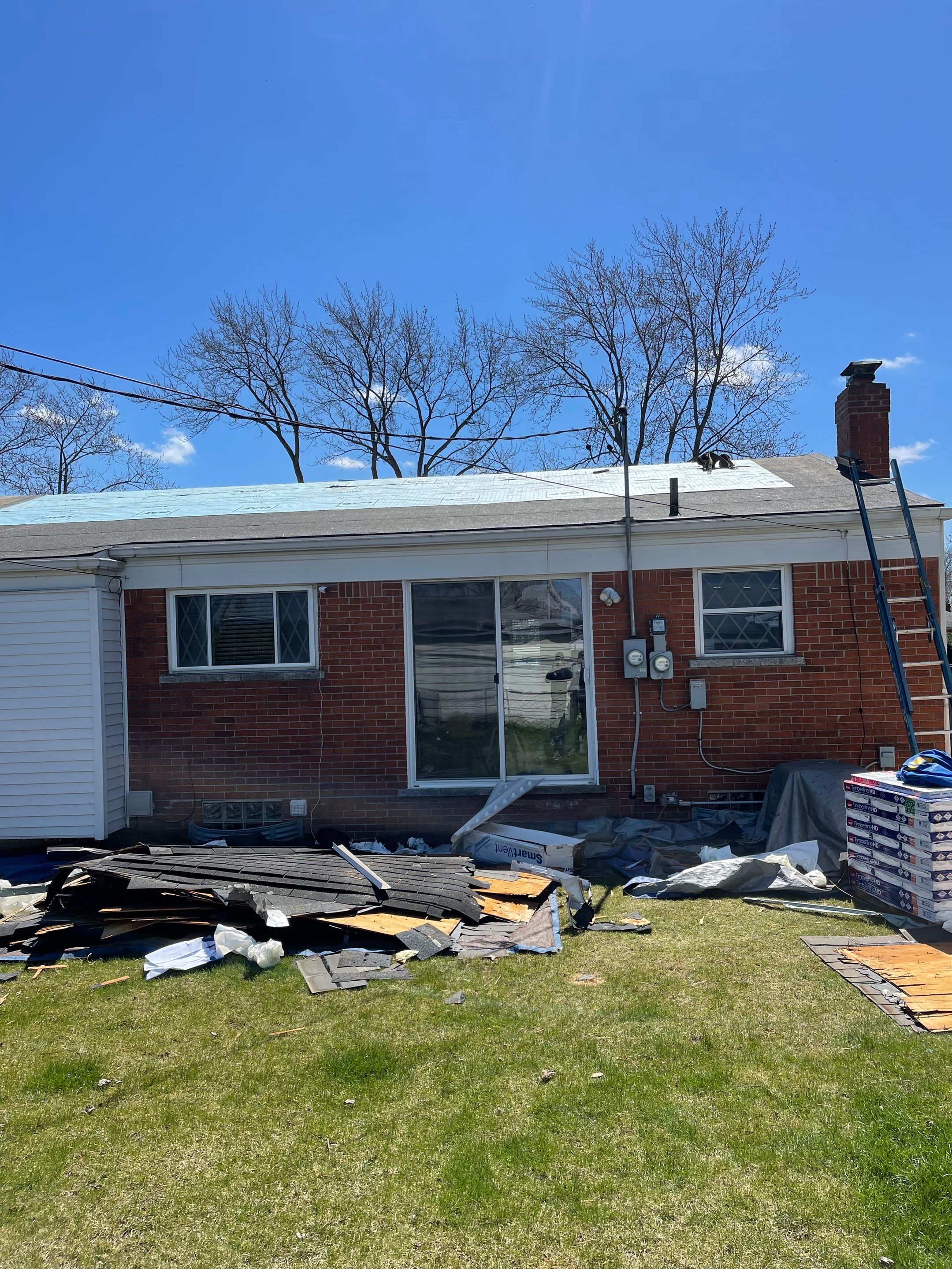 Window Installation using Replace windows  by Smart Roof