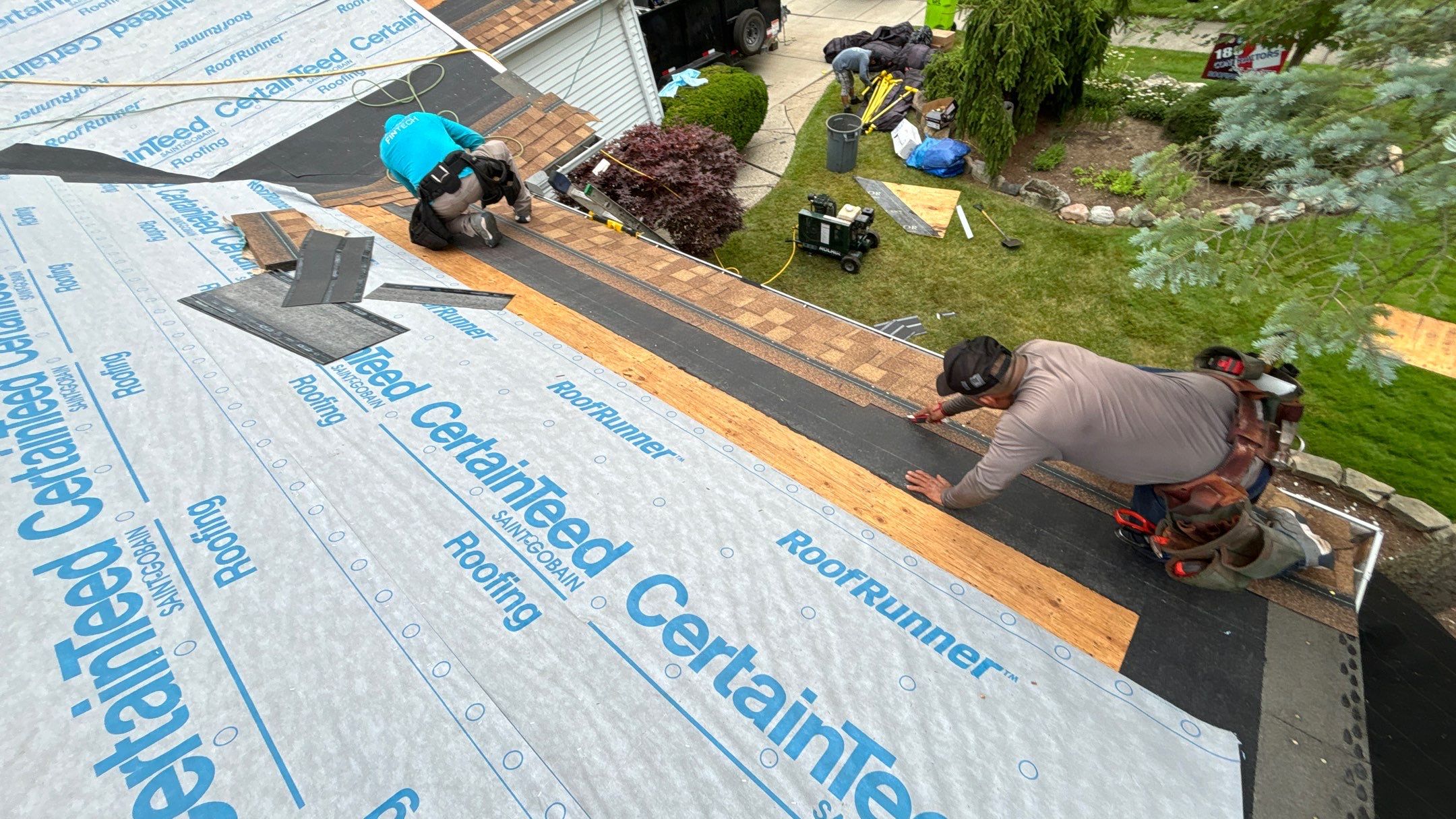 Roof Replacement using CertainTeed Landmark by 180 Contractors