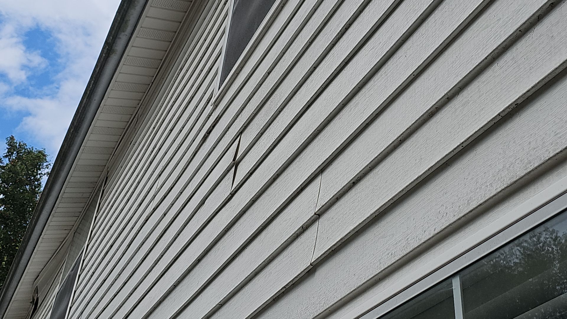 RB Restoration Builders - Roofing Experts featured photo.