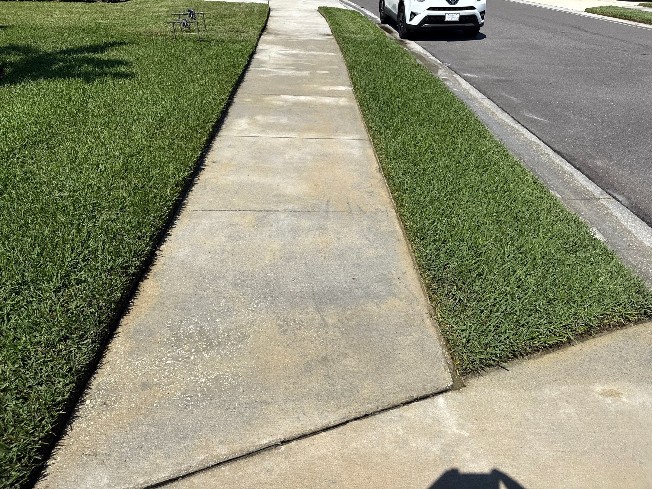Concrete Driveway & Sidewalk Cleaning — Canoe Creek Community, Parrish, FL by Sunshine AquaWash