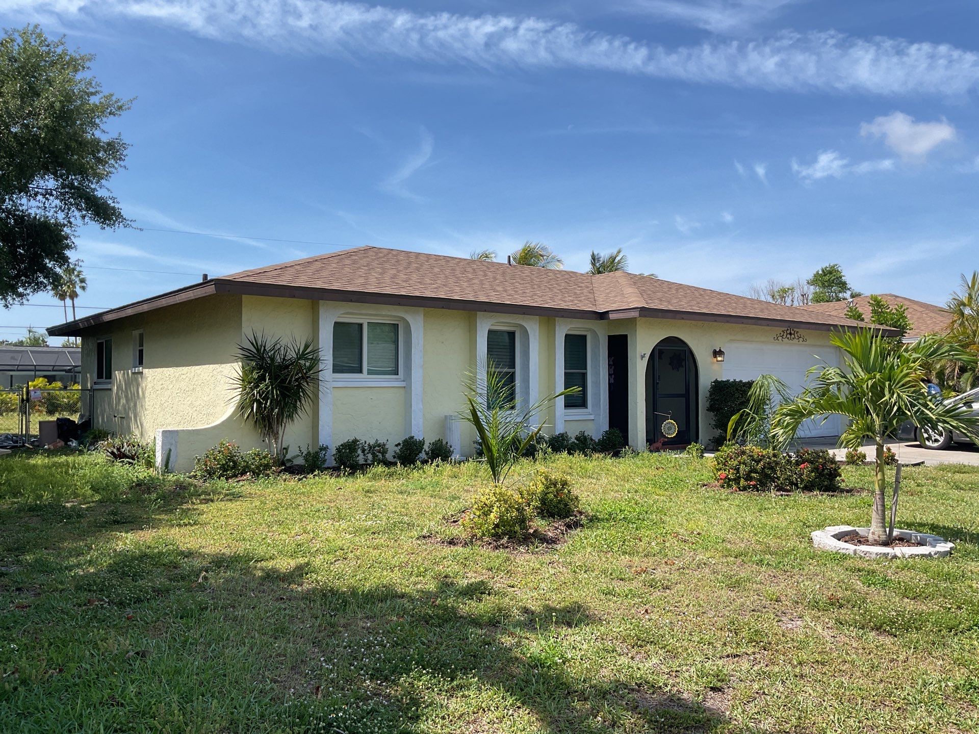 Musket Brown Seamless Gutters using 6 Inch Seamless Gutters in Cape Coral FL by Gutter Professors