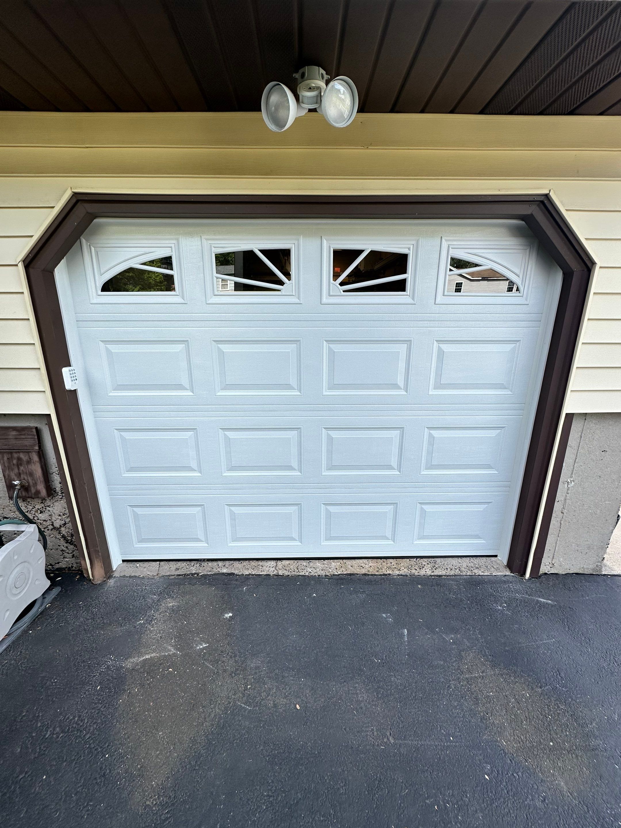 Replacement Garage Door by DiGiorgi Roofing and Siding Inc