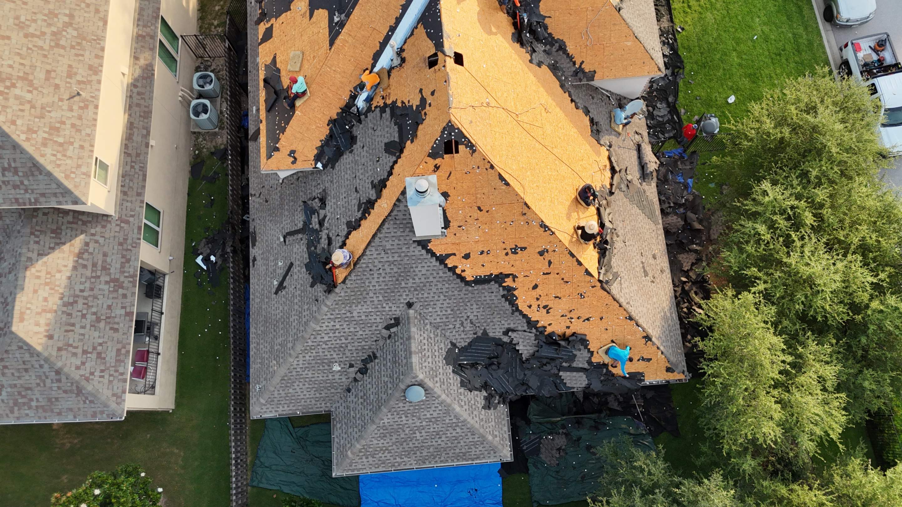 Austin Residential Roof Installation with GAF Shingles and Radiant Barrier by RoofsOnly.com