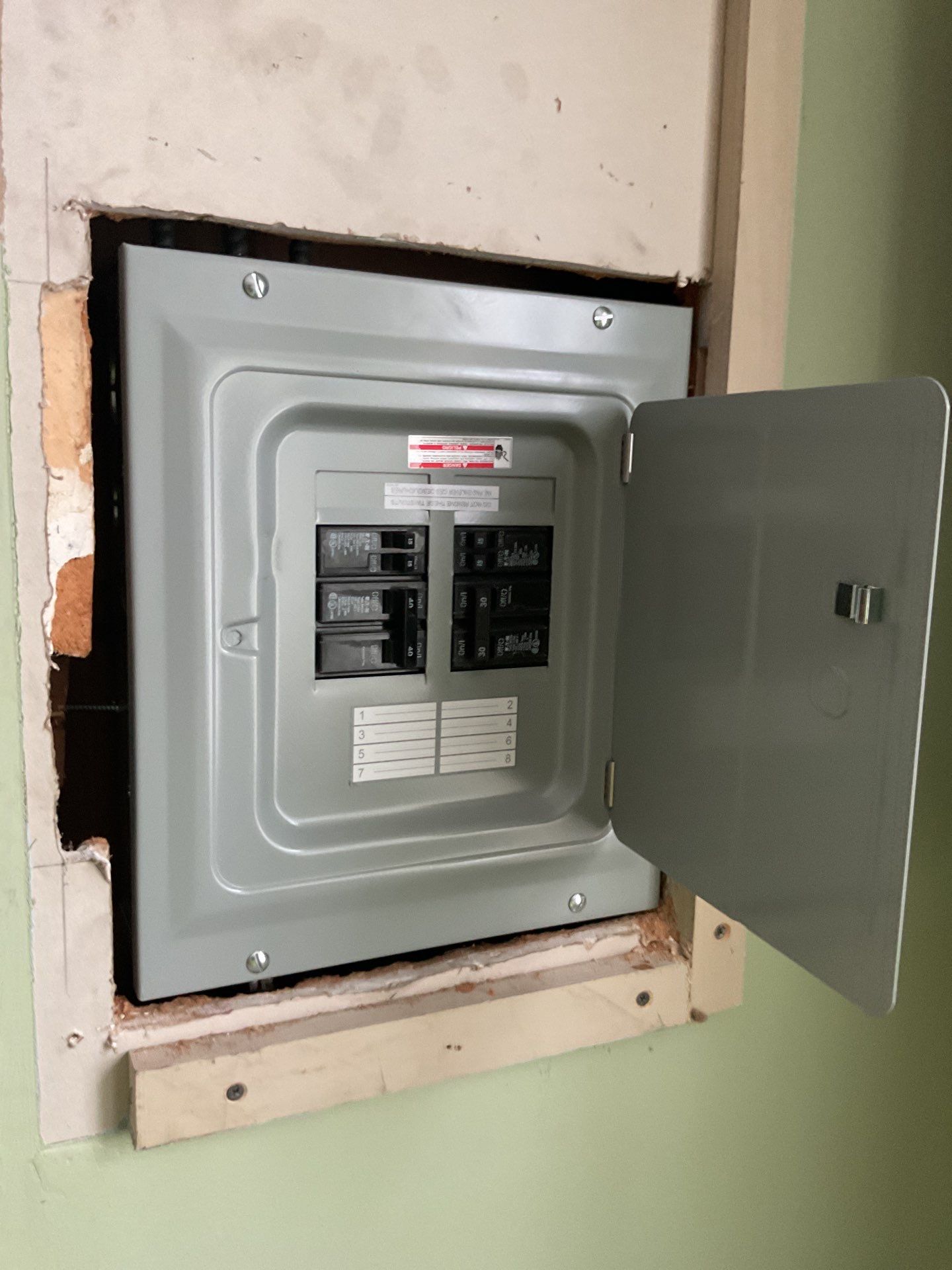 200A Overhead Service Upgrade Completed by ZAM Electric