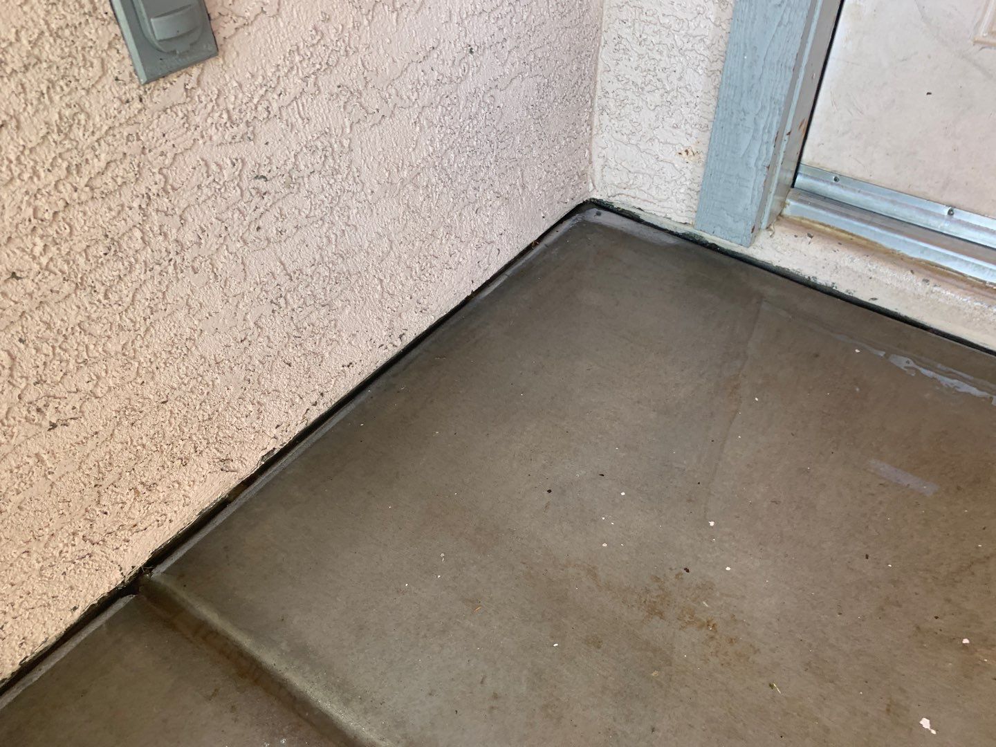 Exterior Painting - Phoenix by Crash of Rhinos Painting & Garage Floors