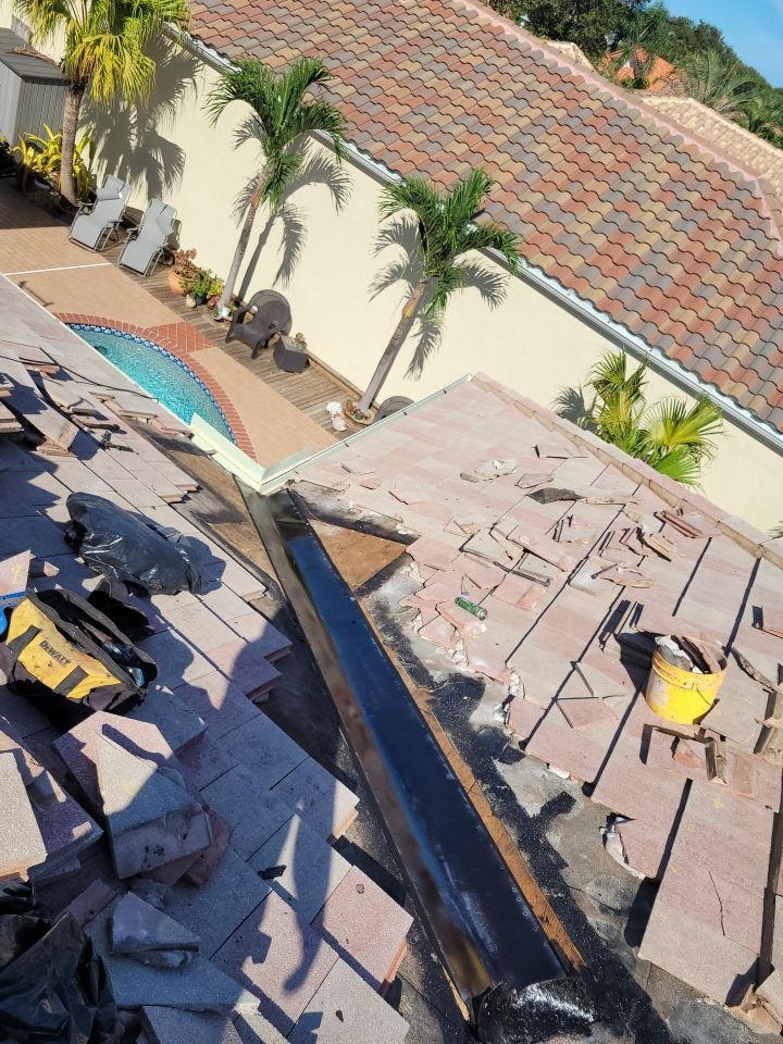 Concrete Tile Roof Repair using Concrete tile by Aastro Roofing