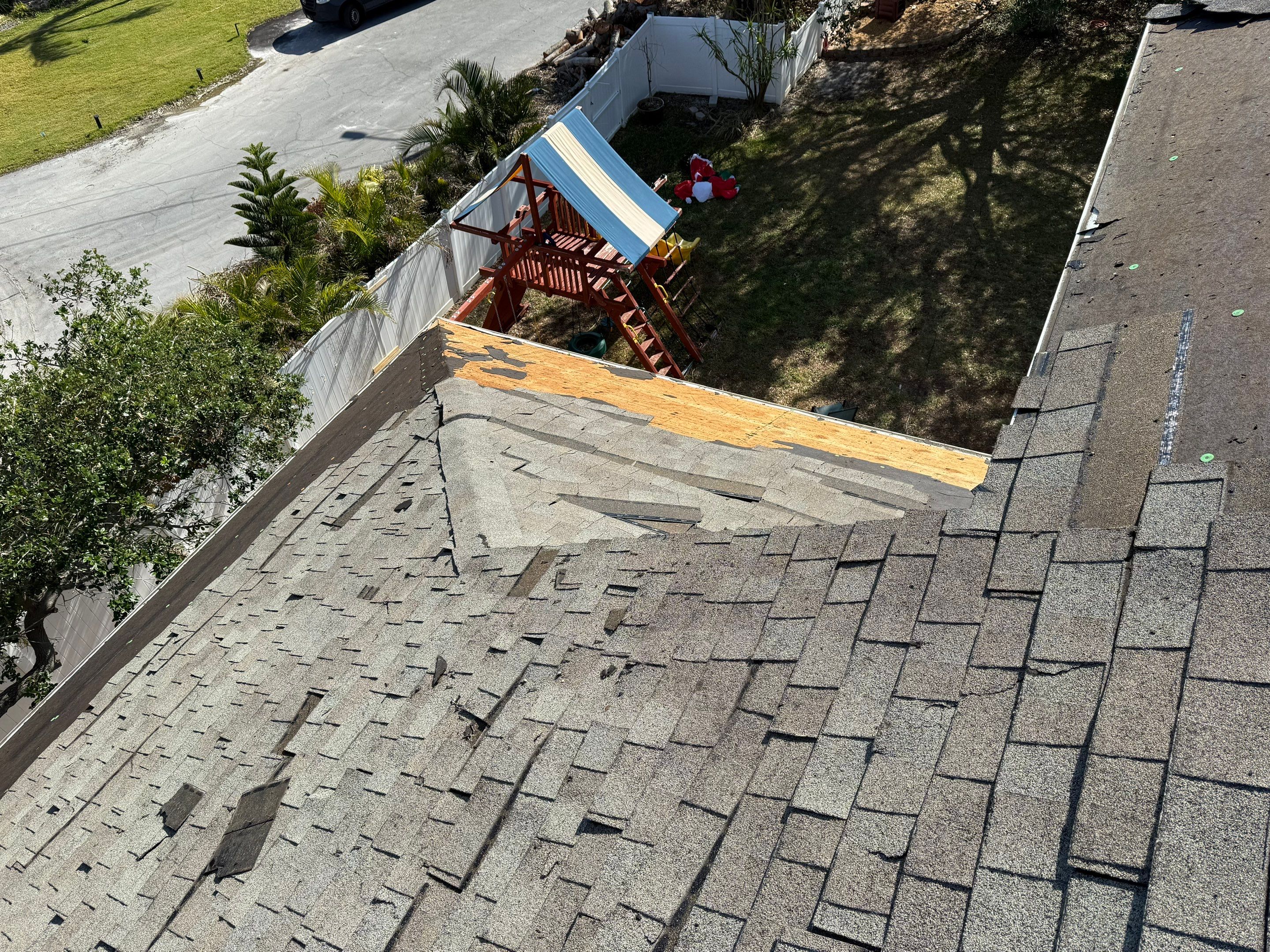 Polar White Standing Seam by Reimagine Roofing