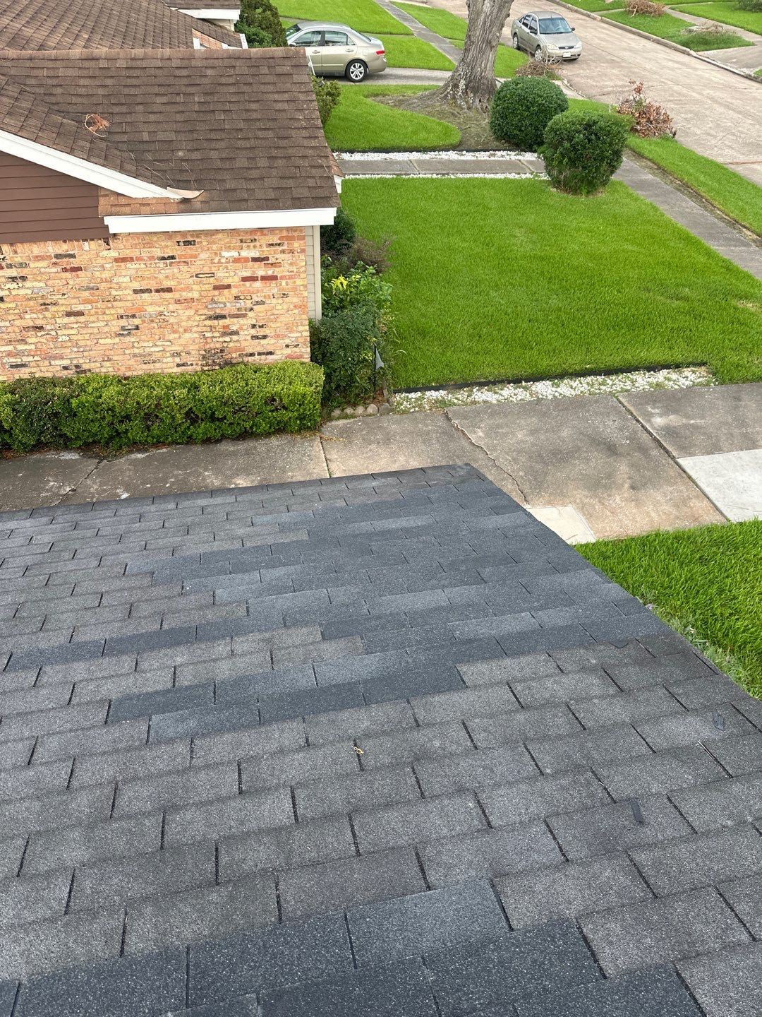 Hail Damage using Owen's Corning Duration (Lifetime) Shingles by Roof Repair Company