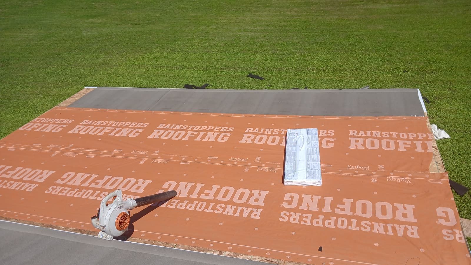 Residential Roofing Installation using GAF Timberline HDZ Fox Hollow Grey by Rainstoppers Roofing