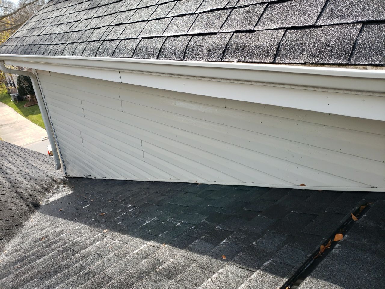 House Wash using cleaner by Power Wash Masters LLC