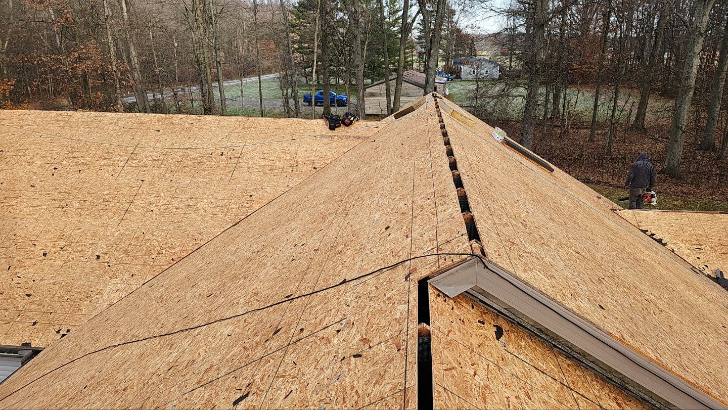 ATLAS PINNACLE COLOR: BURNT HICKORY DRIP EDGE: ROYAL BROWN by Eagle Eye Roofing