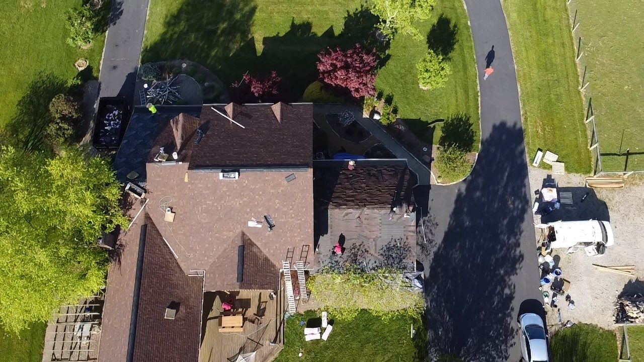 Residential Roofing Installation using Ownes Corning Brownwood Duration by Storm Contracting