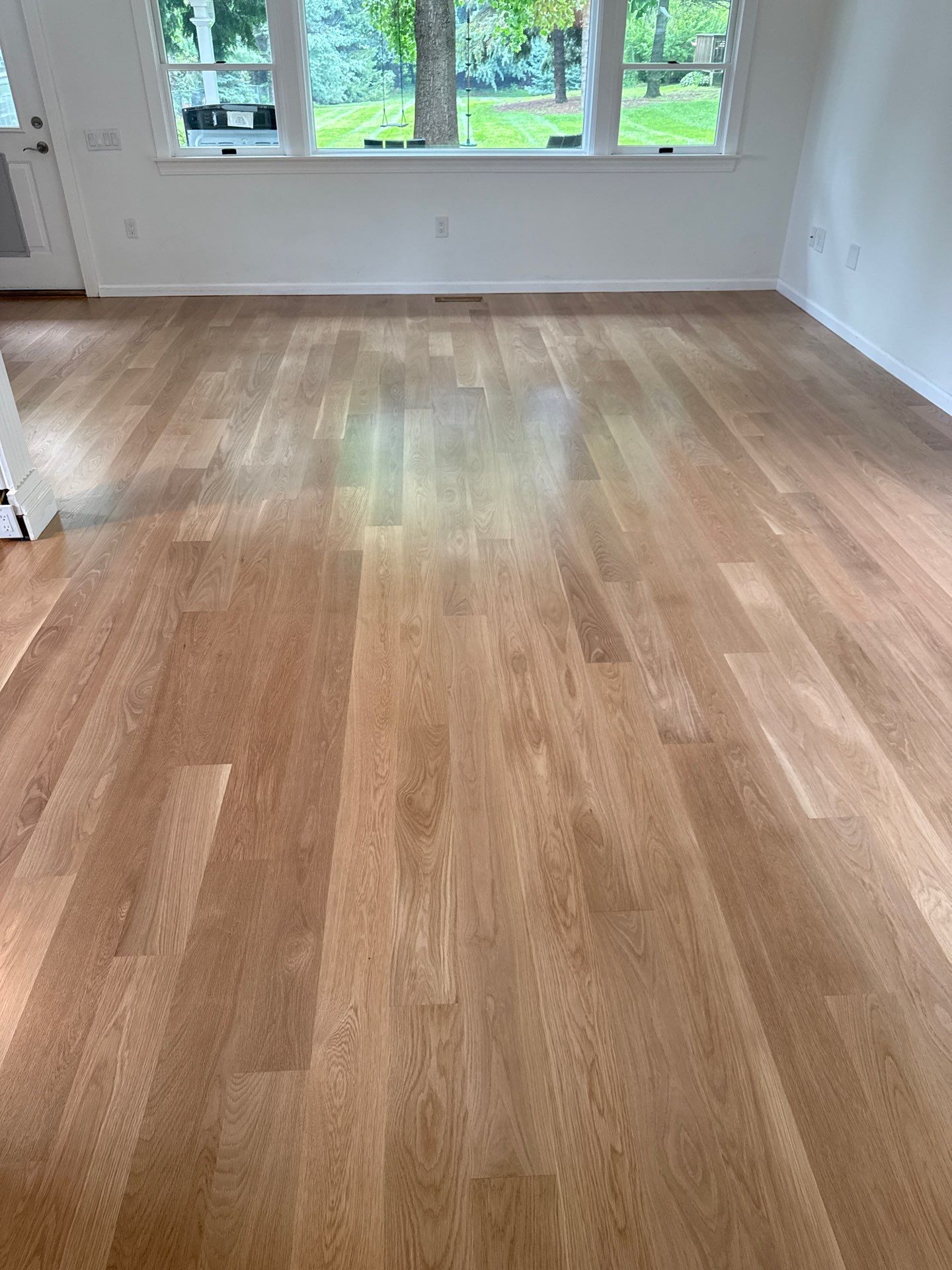 Farmhouse engineered white oak by Ann Arbor Hardwoods