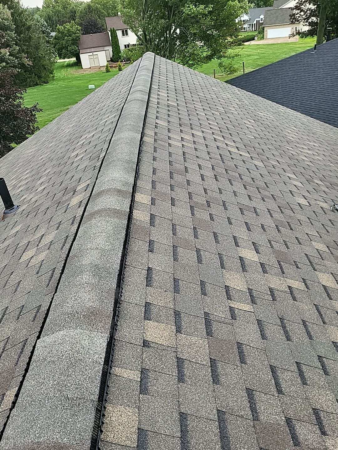 CT LANDMARK COLOR: PEWTER by Eagle Eye Roofing