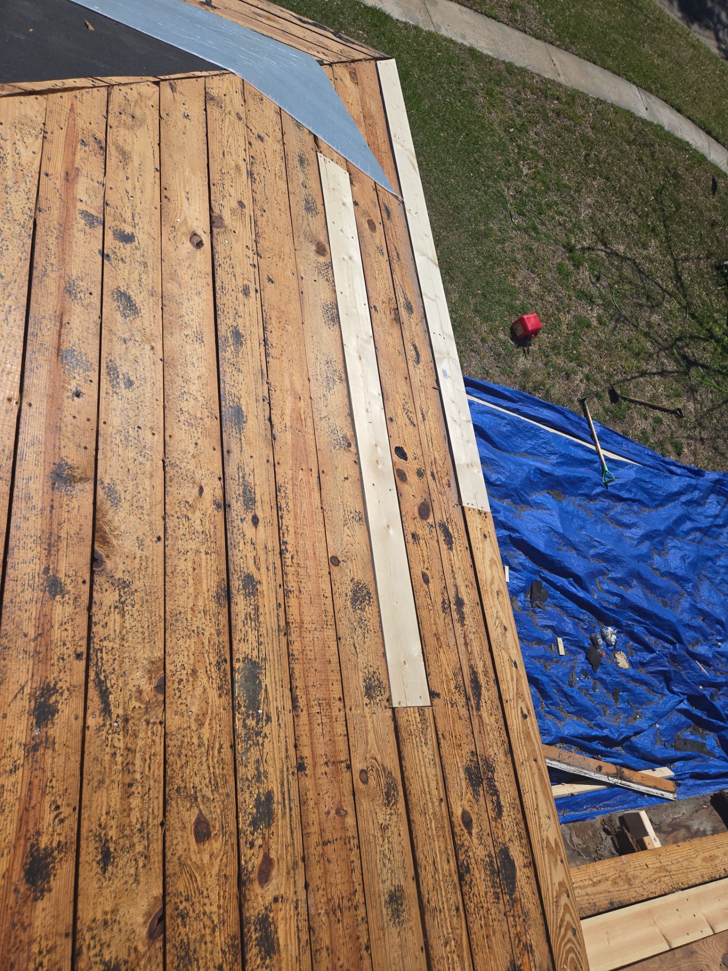 Project in St. Petersburg 33710 by Mitchell Roofing Company LLC 