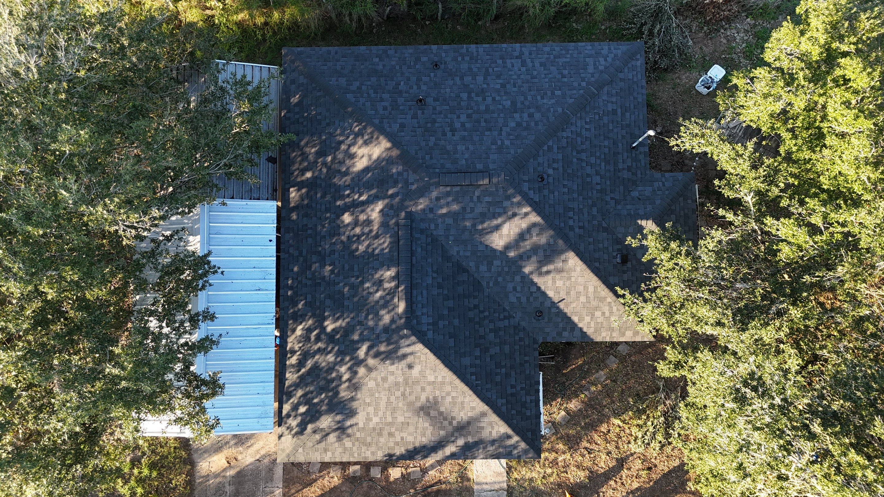 Oakridge Onyx Black in Elsa, Tx by PMG Home LLC