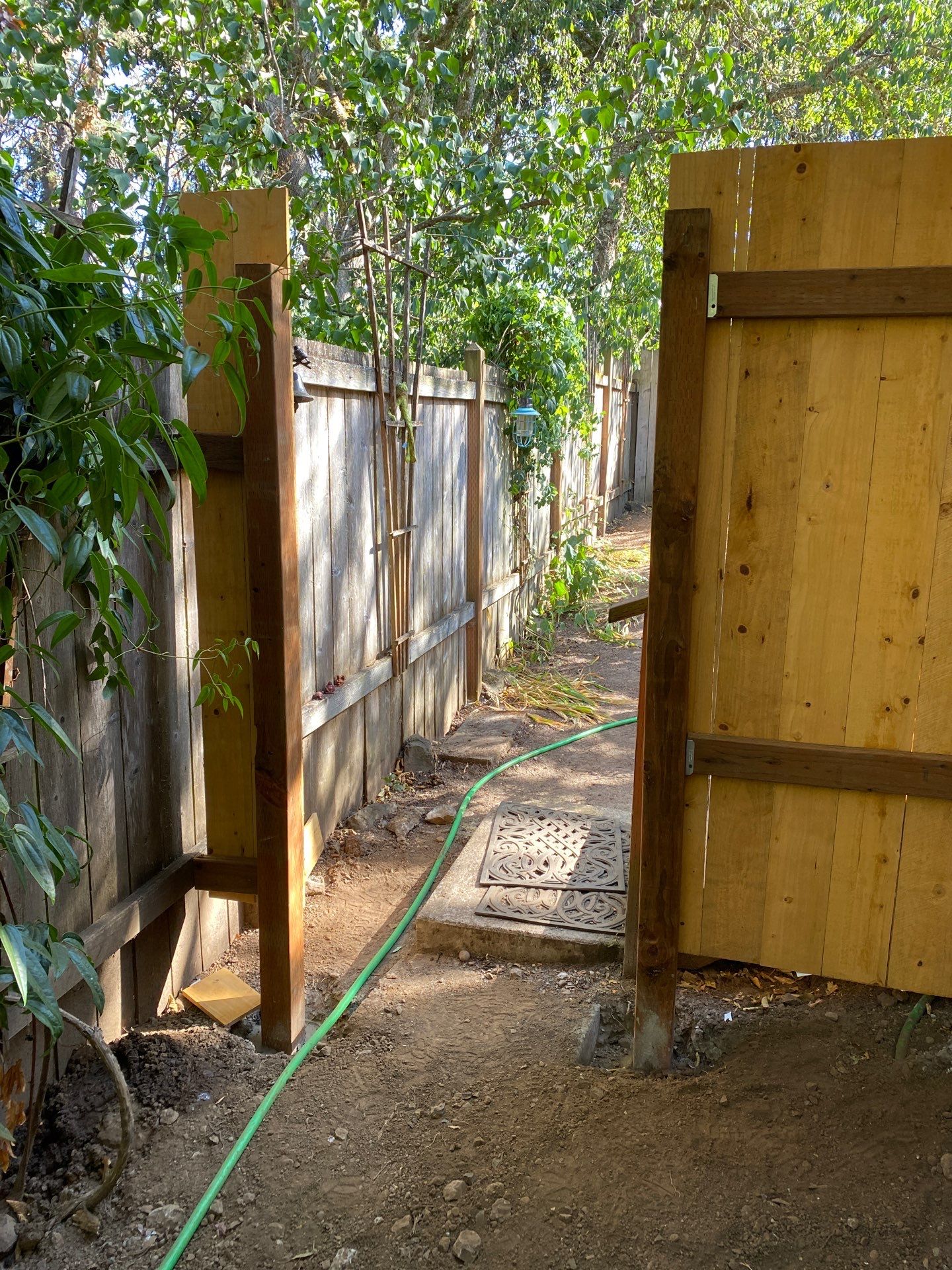 4629 - New Fence Installation by MV General Construction, LLC