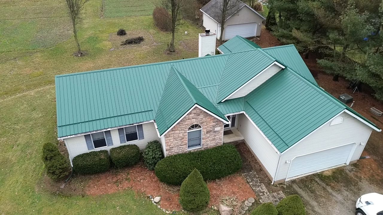 Alpha Rib, Color: Forest Green by Eagle Eye Roofing
