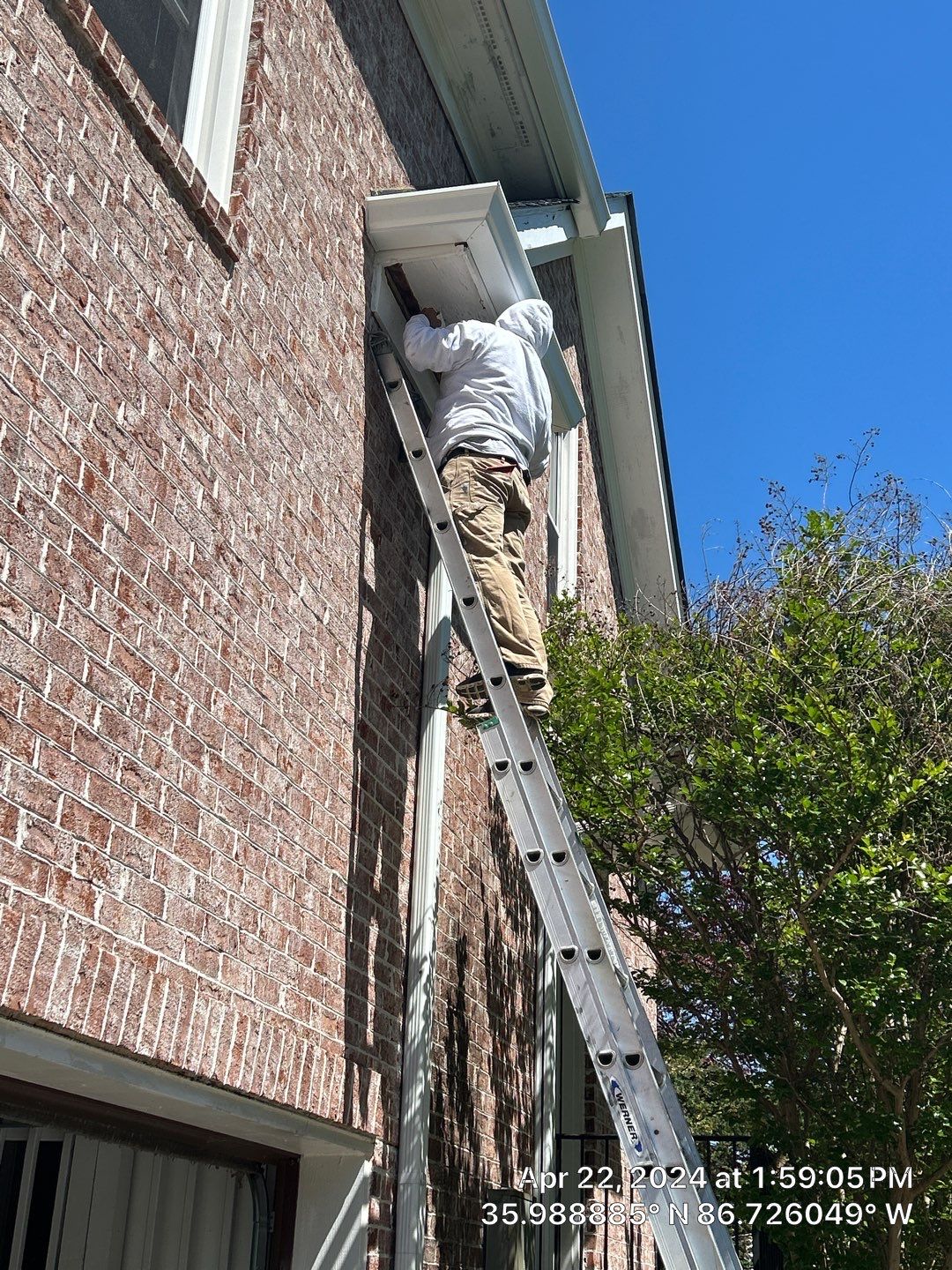 Brentwood - Sunset Rd. Exterior  by Nashville House Painters 