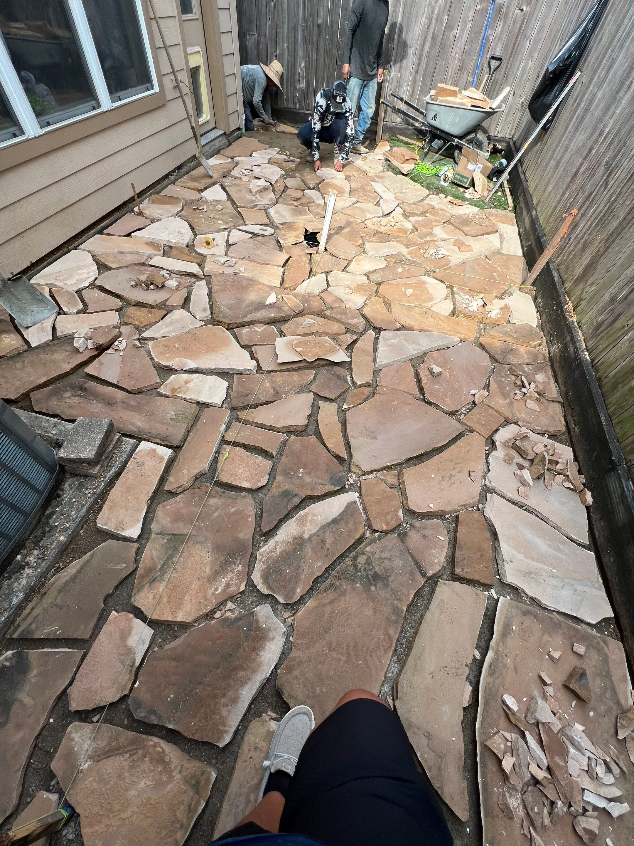 🌟 Clayton’s Backyard Flagstone Patio Home Makeover by Texas Urban Elements