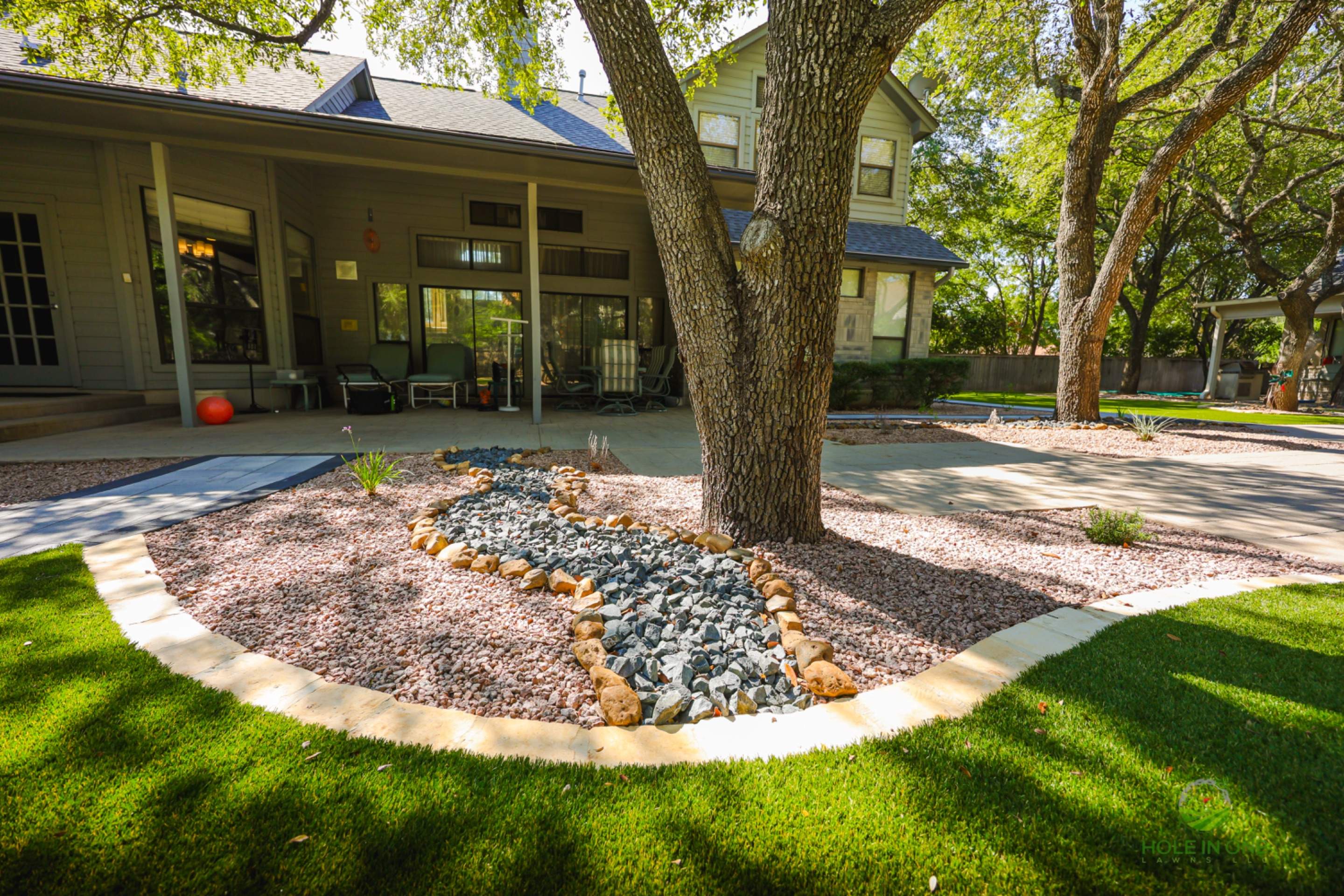 Chase Oak, San Antonio Tx. by Hole In One Lawns, LLC