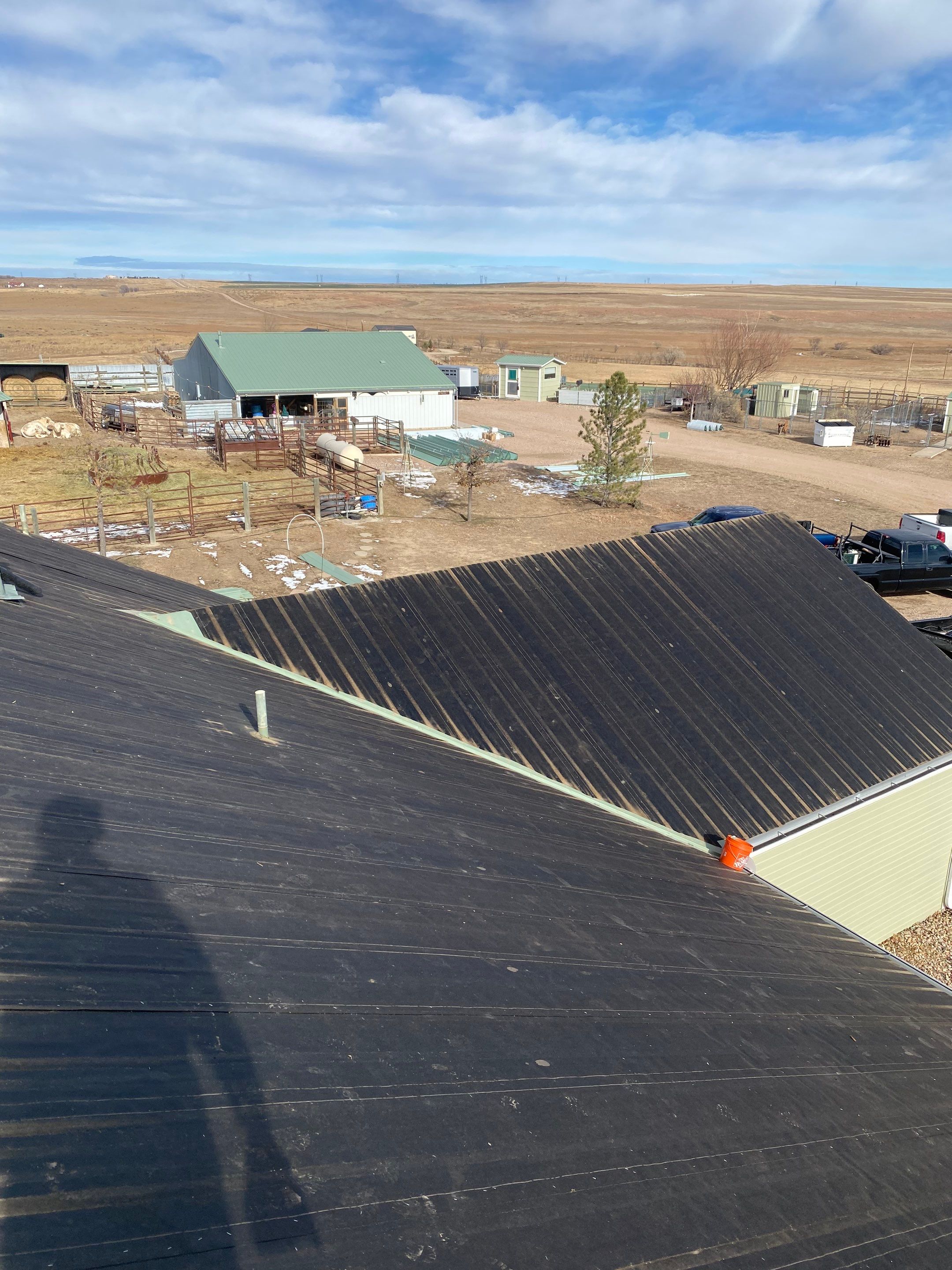 Staning Seam Metal using 1.75" Snap Lock Standing Seam Class 4 Impact Resistant by Black Belt Roofing