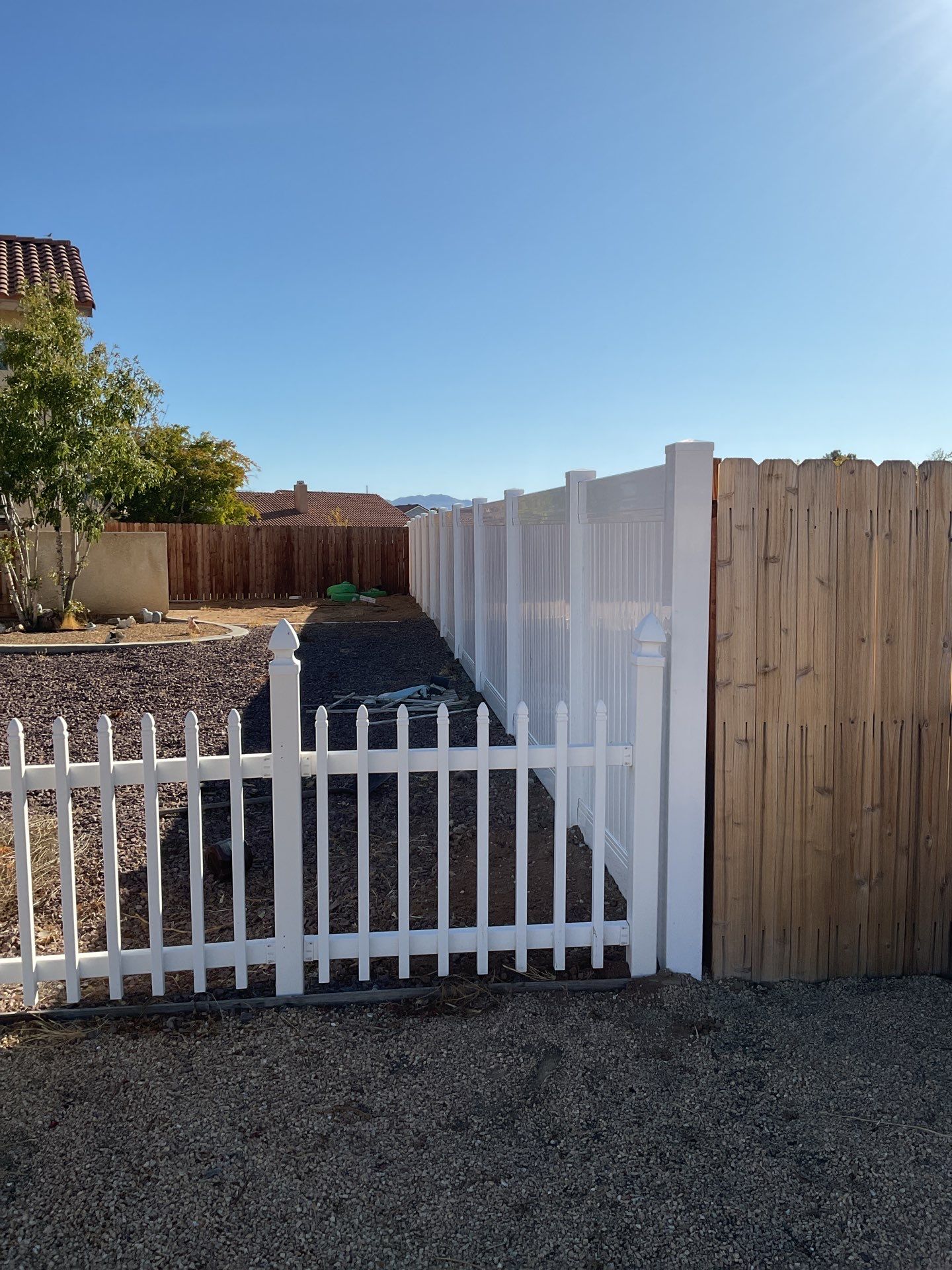 Fence Installation using Vinyl by Fence Guys Inc. 