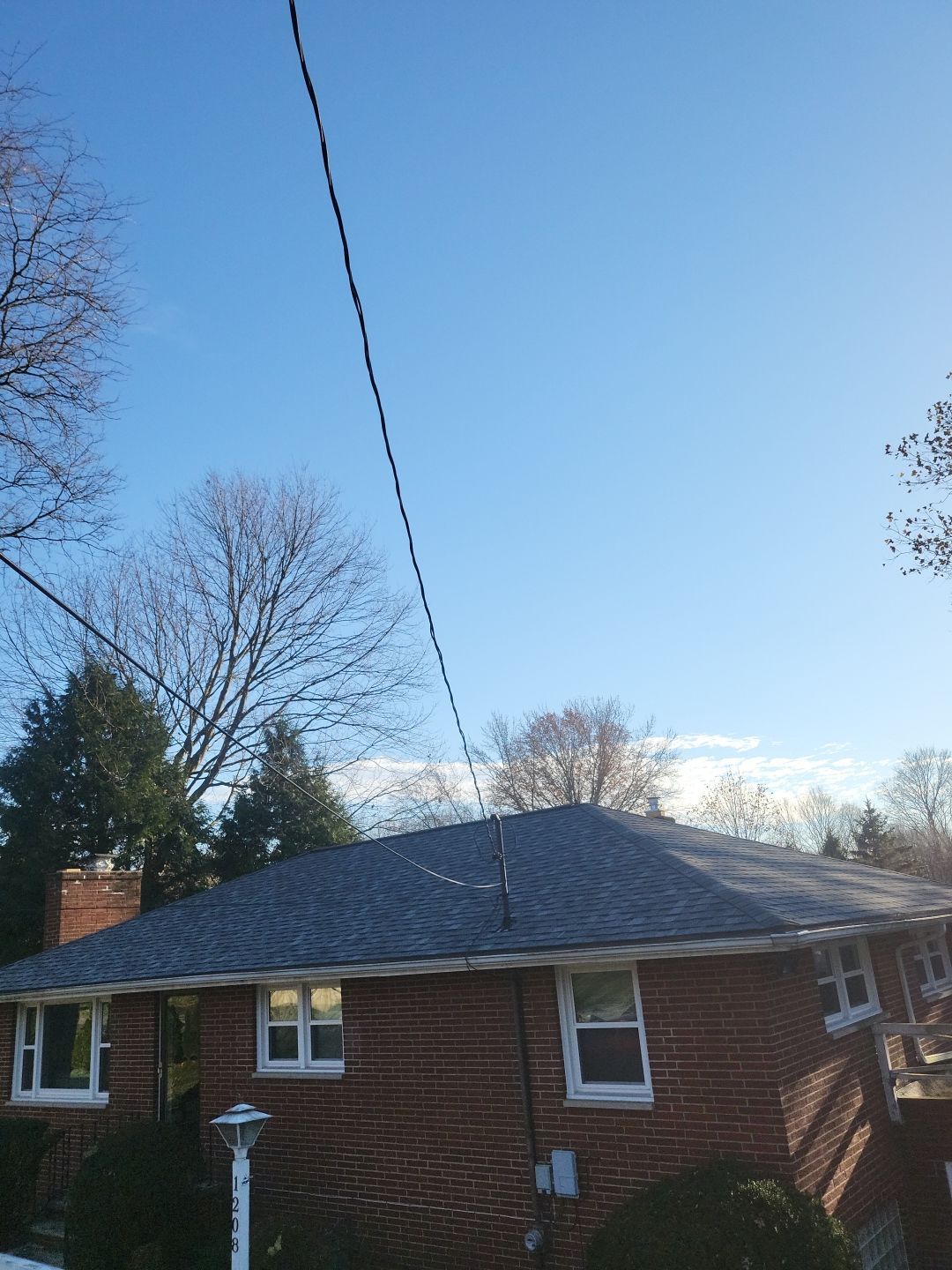 ATLAS PINNACLE COLOR: COASTAL GRANITE DRIP EDGE: TUXEDO GRAY by Eagle Eye Roofing